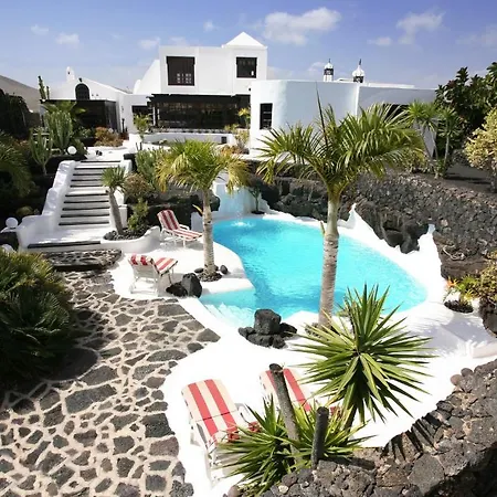Casa Teiga Villa *