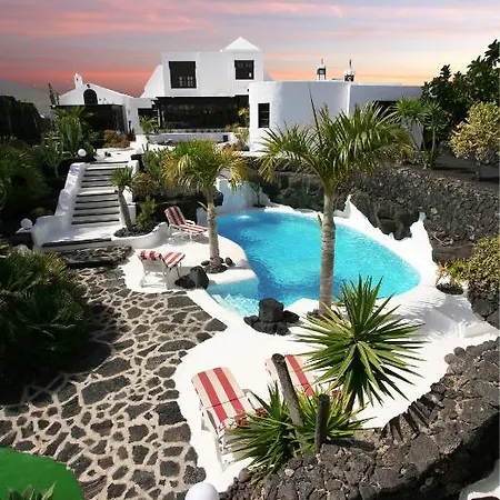 Casa Teiga Вилла Таиче